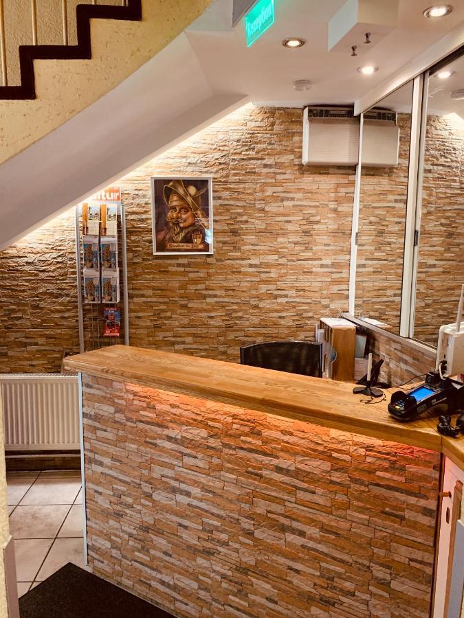 Hotel Kunibert Der Fiese Kolonia Zewnętrze zdjęcie
