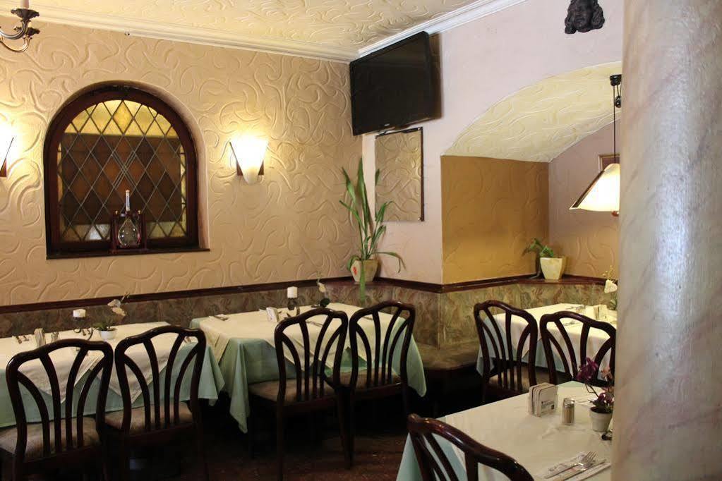 Hotel Kunibert Der Fiese Kolonia Zewnętrze zdjęcie