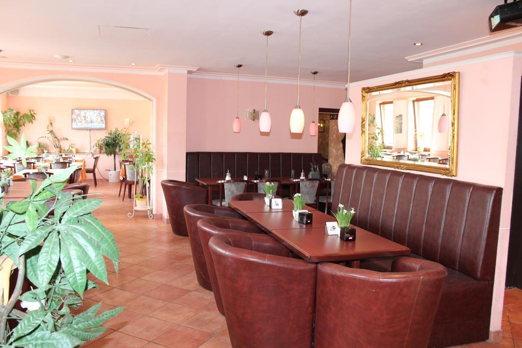 Hotel Kunibert Der Fiese Kolonia Zewnętrze zdjęcie